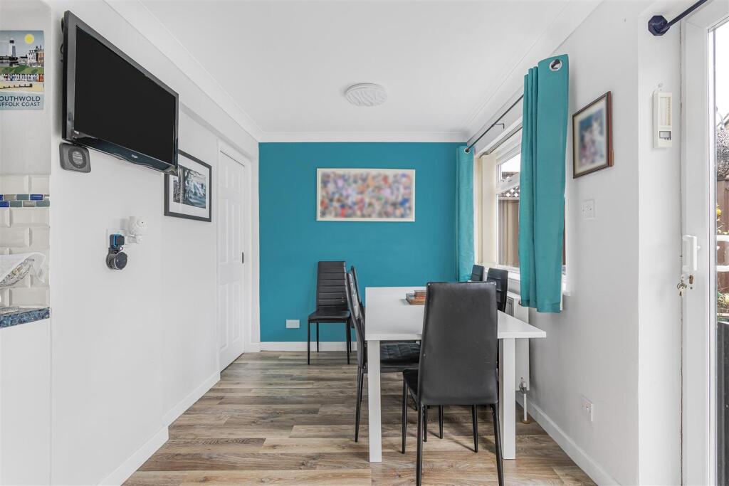 Additional property image - Orchard Way, Burwell