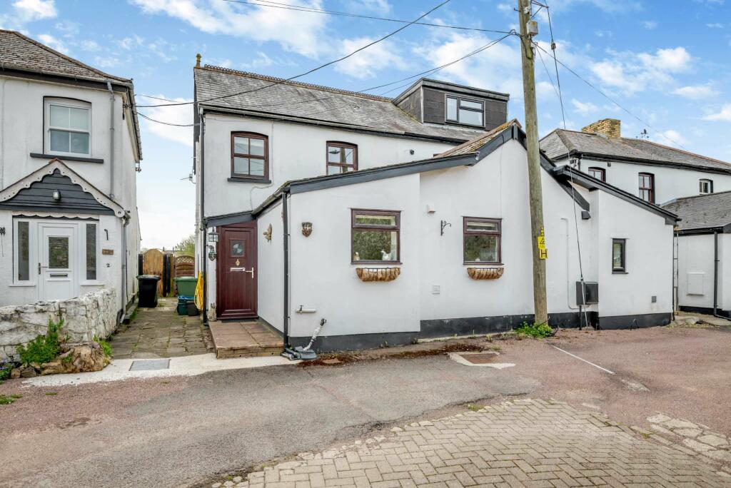 3 bedroom semidetached house for sale in Elmdale, Chepstow, NP16