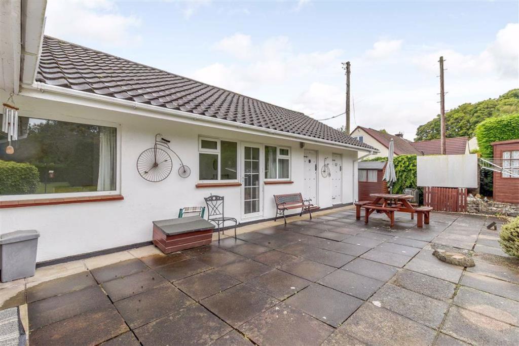 3 bedroom bungalow for sale in Chepstow Road, Crick, Monmouthshire