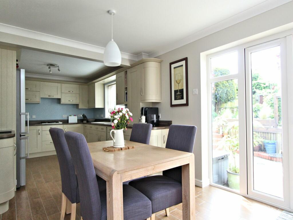 Additional property image - Prowse Close, Thornbury, BS35