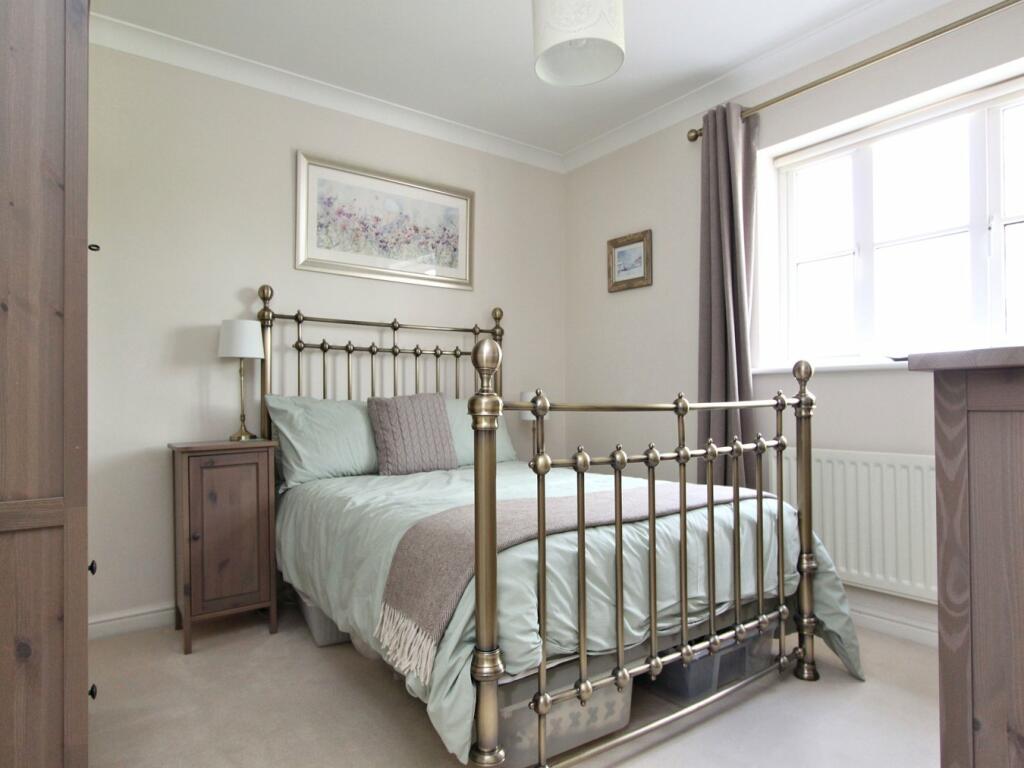 Additional property image - Prowse Close, Thornbury, BS35