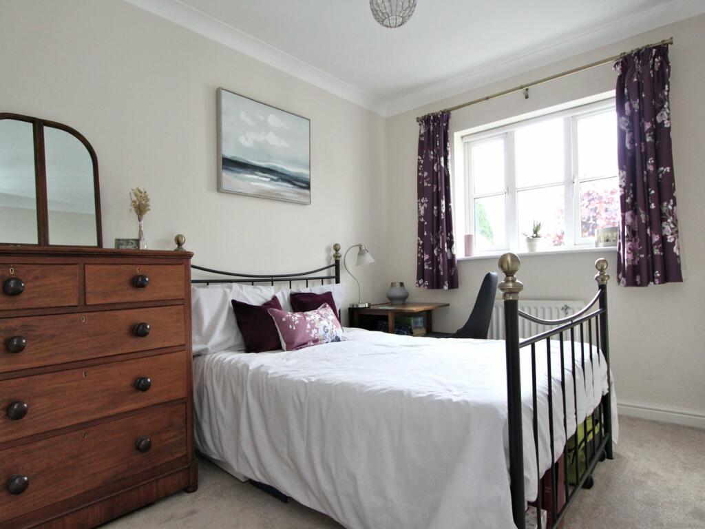 Additional property image - Prowse Close, Thornbury, BS35