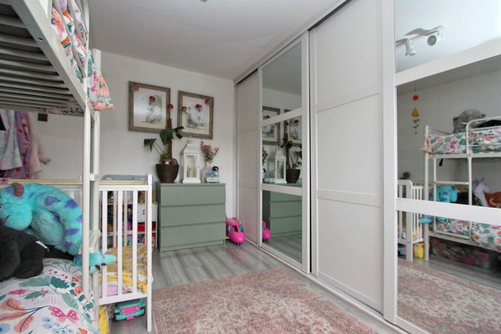 Additional property image - Thicket Walk, Thornbury, BS35