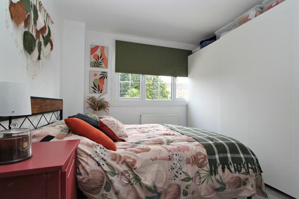 Additional property image - Thicket Walk, Thornbury, BS35