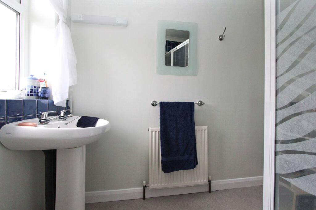 Additional property image - Victoria Close, Thornbury, BS35