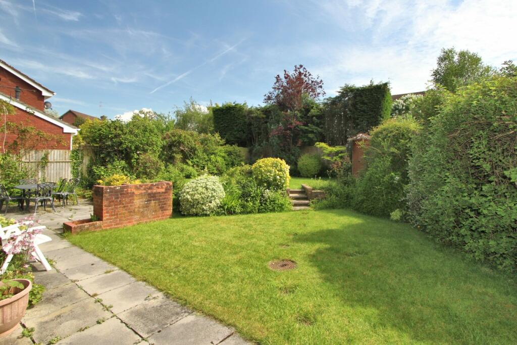 Additional property image - Chatsworth Park, Thornbury, BS35