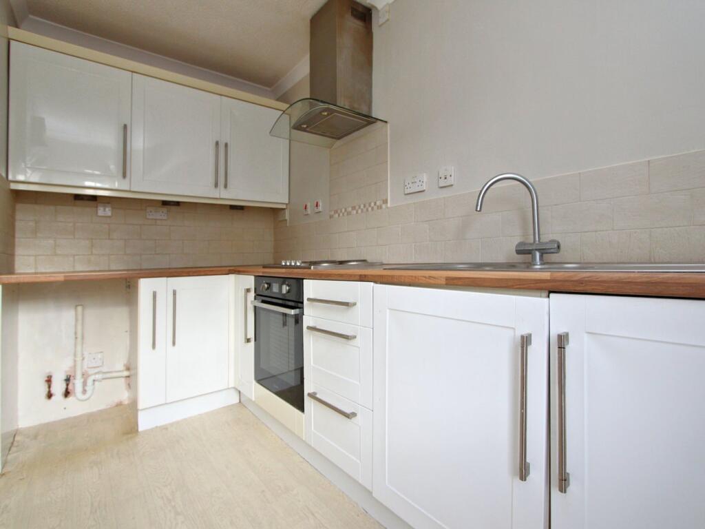 Additional property image - Gloucester Road, Thornbury, South Gloucestershire, BS35
