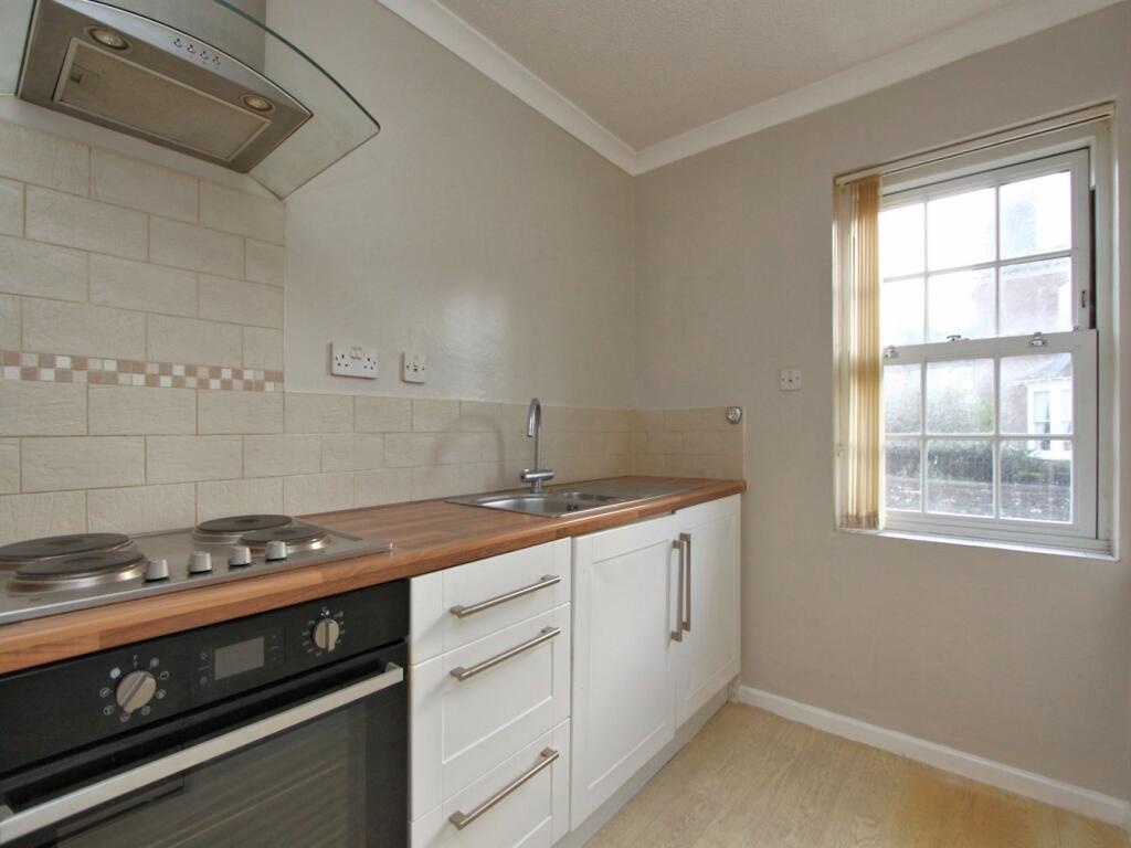 Additional property image - Gloucester Road, Thornbury, South Gloucestershire, BS35