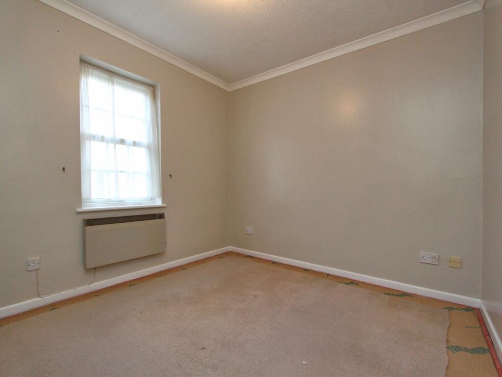 Additional property image - Gloucester Road, Thornbury, South Gloucestershire, BS35