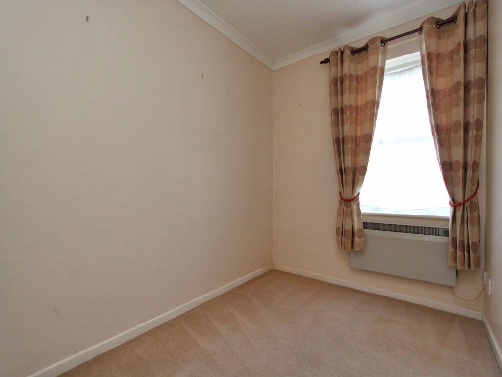 Additional property image - Gloucester Road, Thornbury, South Gloucestershire, BS35
