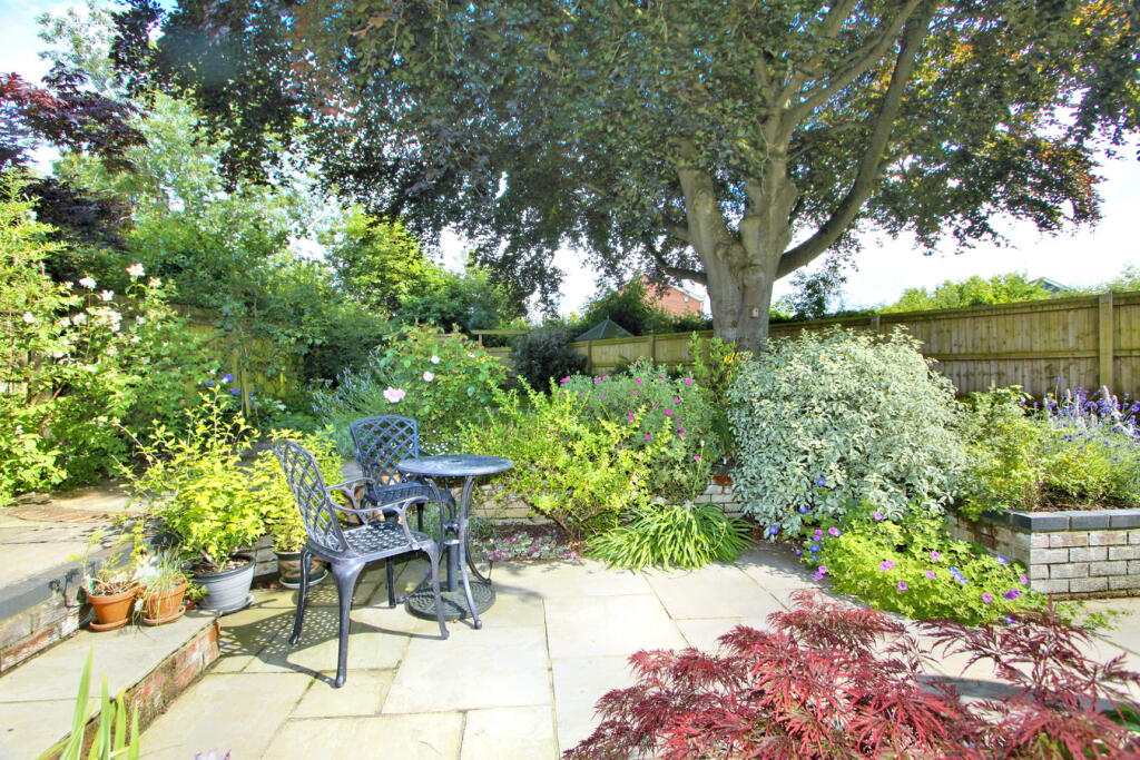Additional property image - Chatsworth Park, Thornbury, BS35