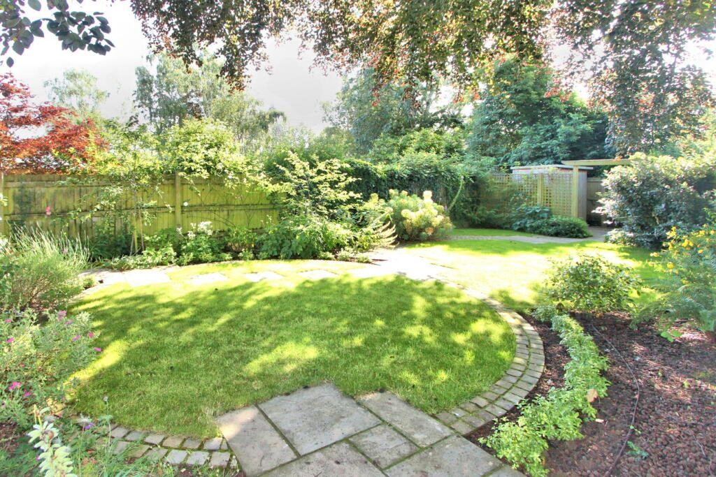 Additional property image - Chatsworth Park, Thornbury, BS35