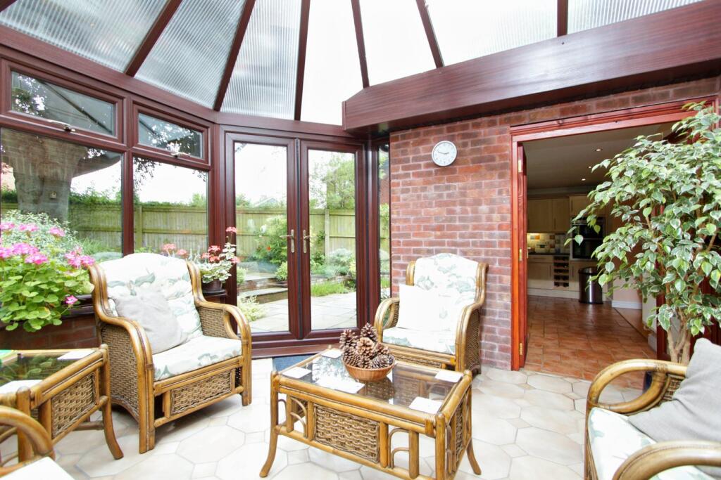 Additional property image - Chatsworth Park, Thornbury, BS35