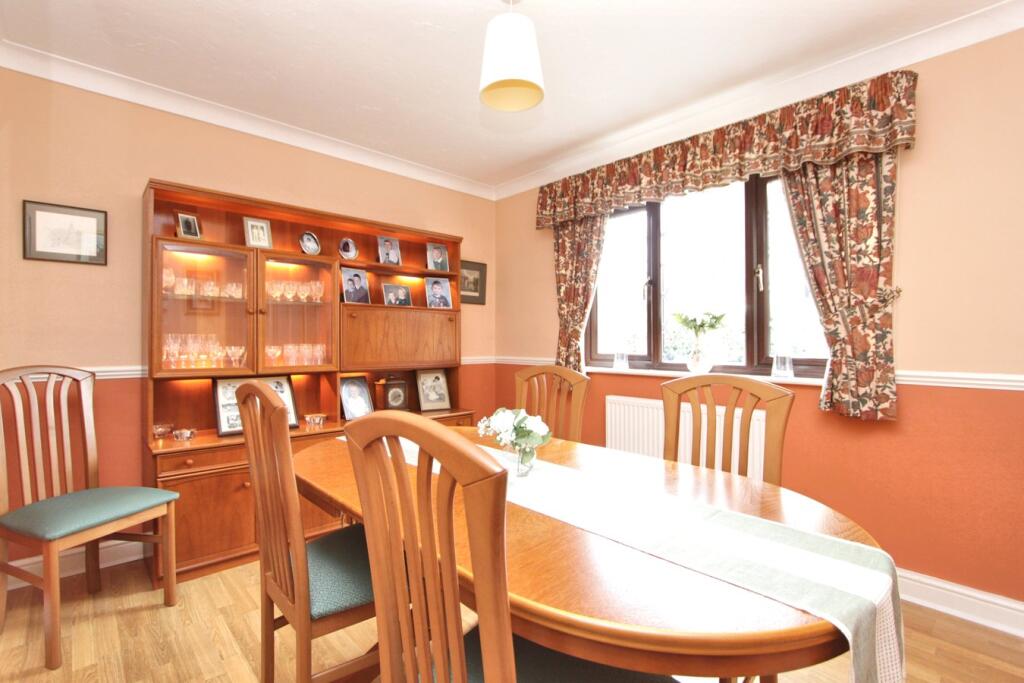 Additional property image - Chatsworth Park, Thornbury, BS35