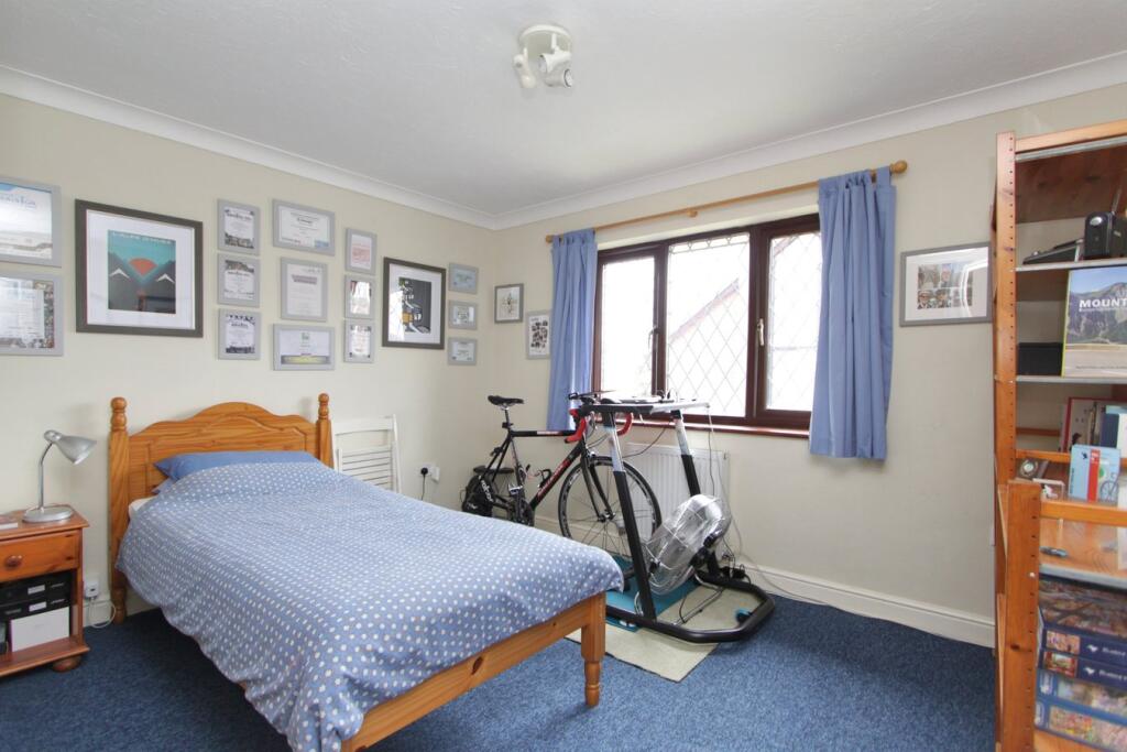 Additional property image - Chatsworth Park, Thornbury, BS35