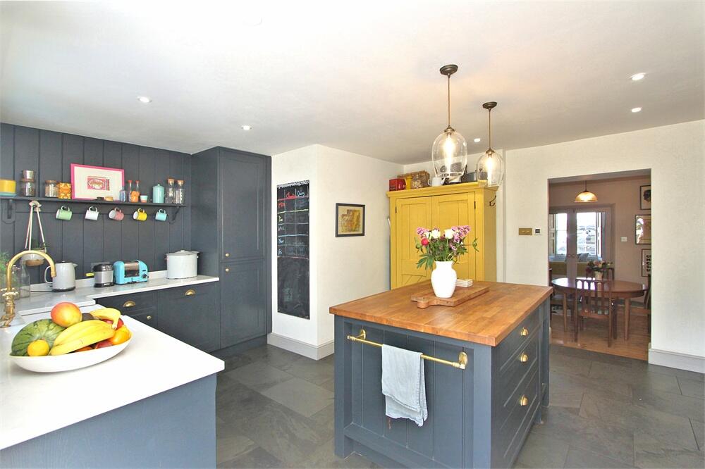 Additional property image - High Street, Thornbury, BS35