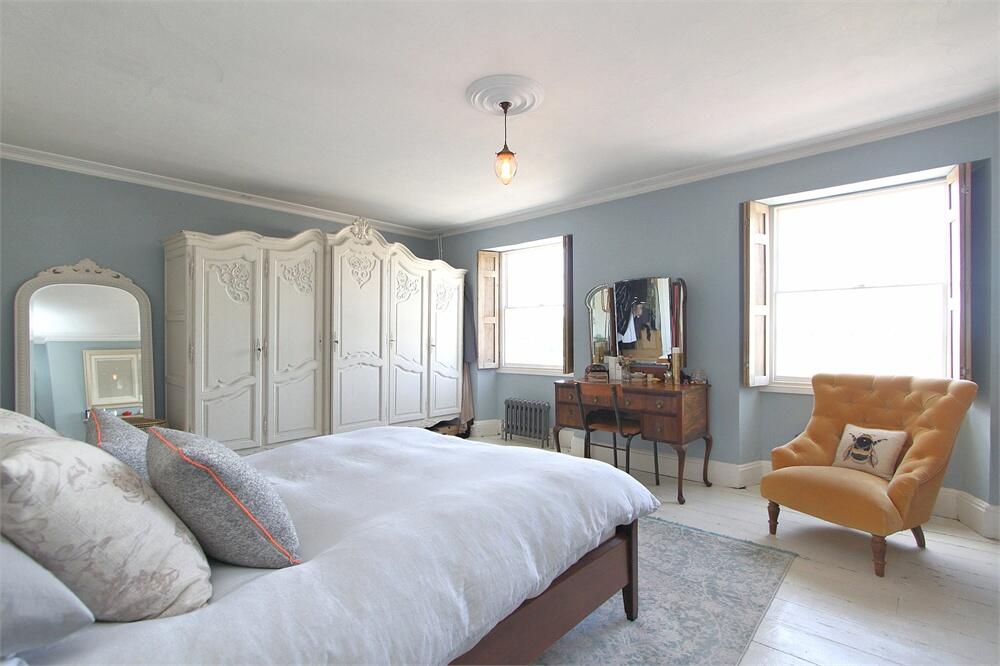 Additional property image - High Street, Thornbury, BS35