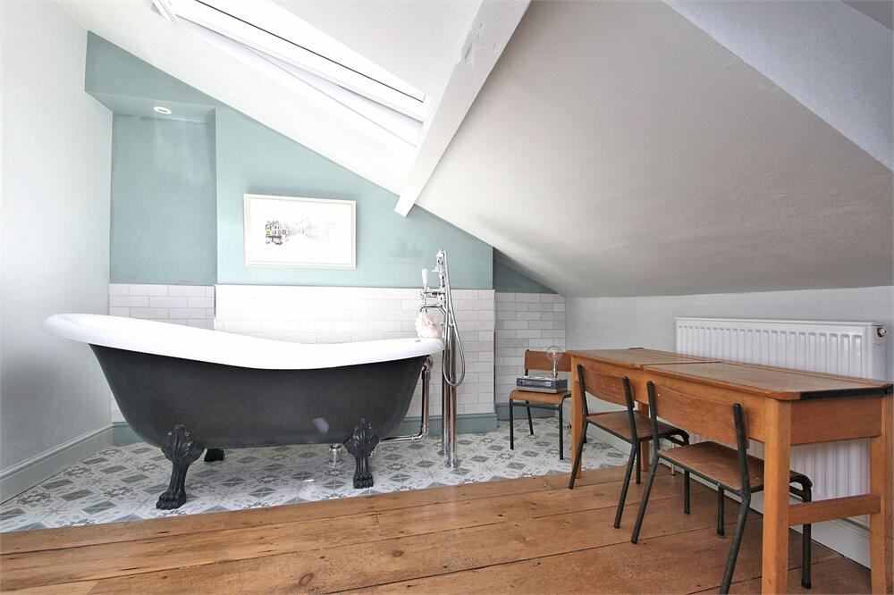 Additional property image - High Street, Thornbury, BS35