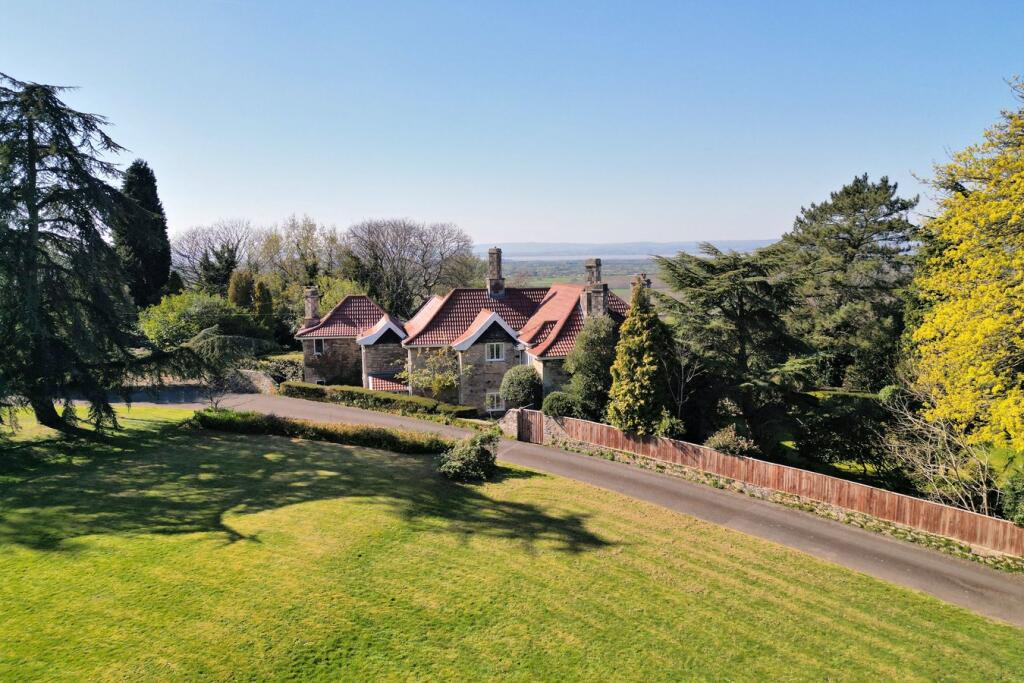 Main image of property: Knole Park, Almondsbury, BS32