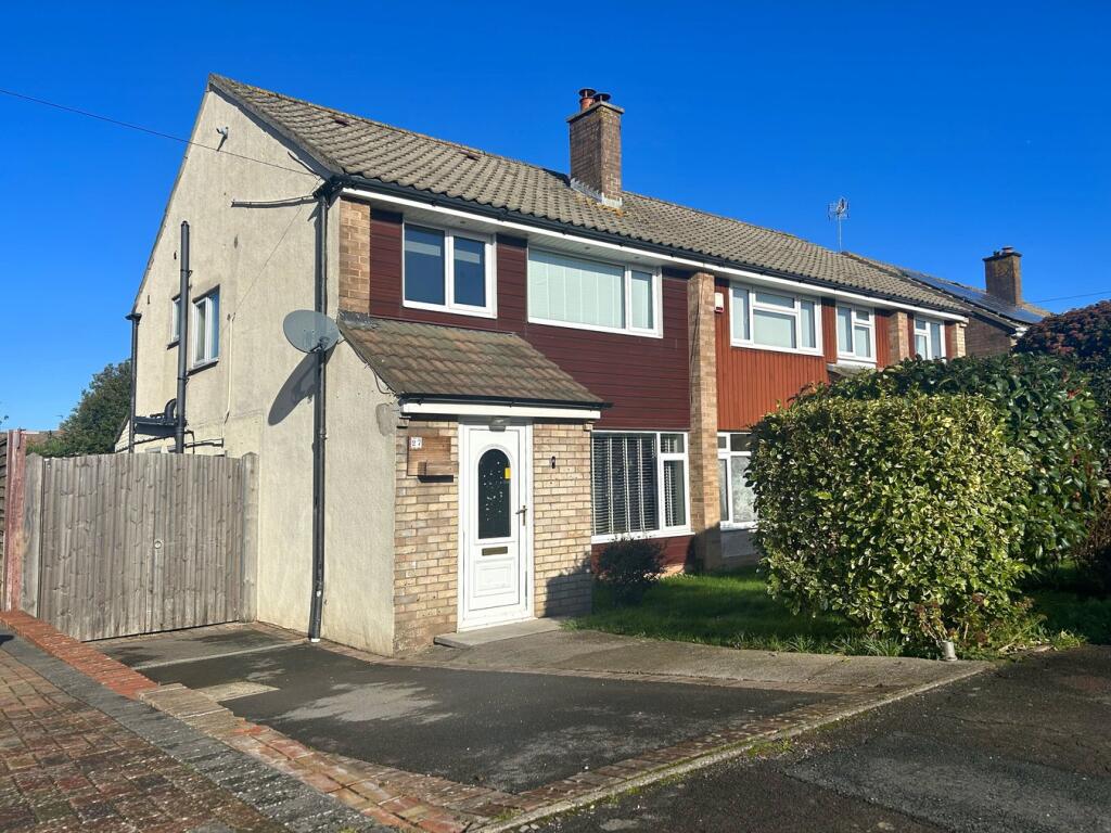 Main image of property: Oakleaze Road, Thornbury, BS35