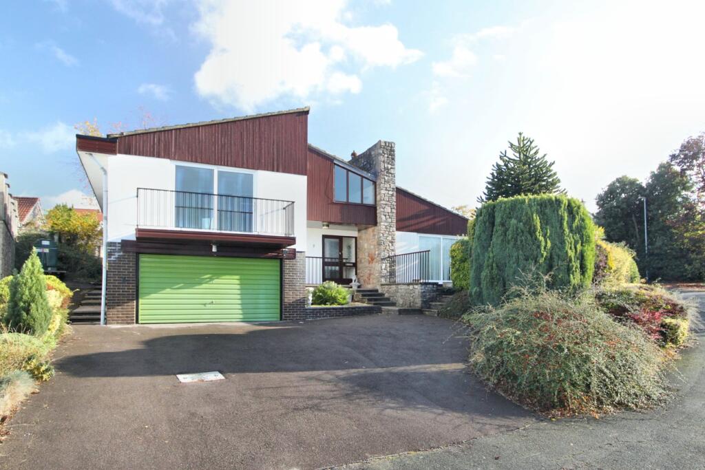 Main image of property: Denys Court, Olveston, BS35
