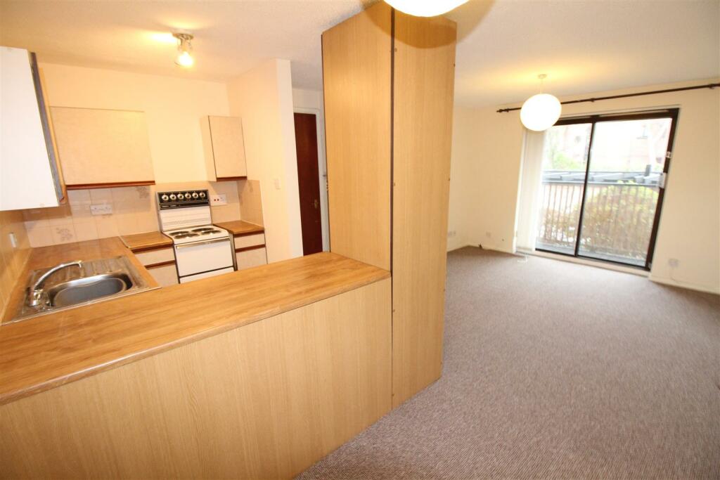 1 bedroom apartment for rent in Castle Gardens Castle Gardens Lenton Nottingham, NG7