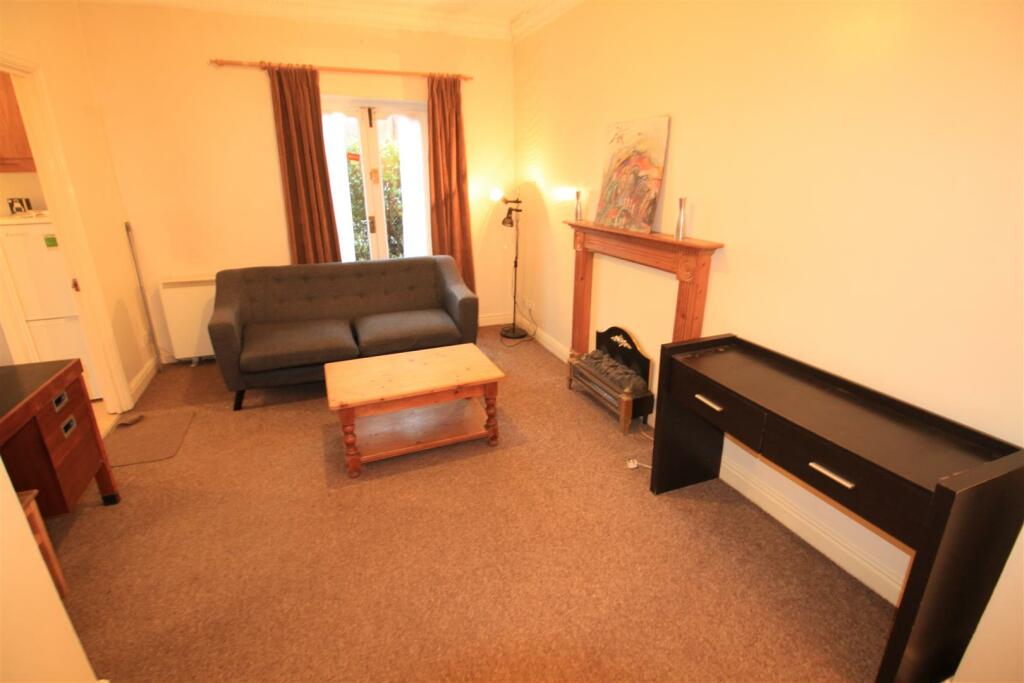 1 bedroom apartment for rent in 1 The GarlandLeen CourtLentonNottingham, NG7