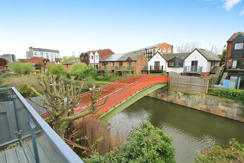 Main image of property: Meadow Close, Nottingham