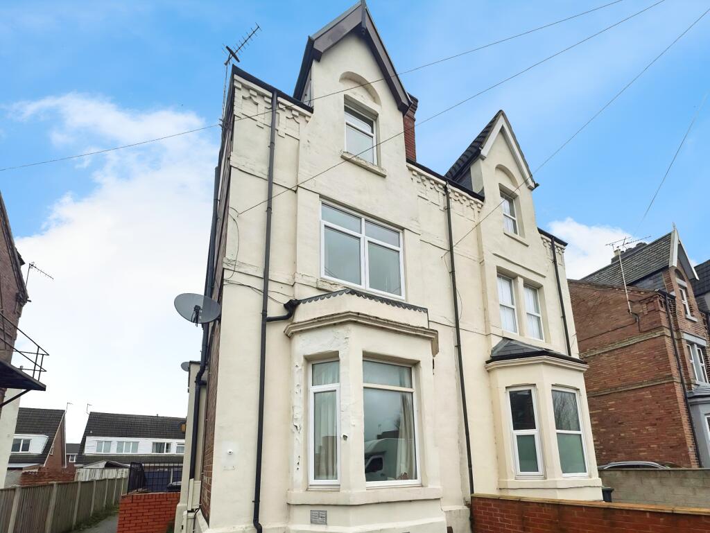 Main image of property: Lilac Grove, Beeston, NG9