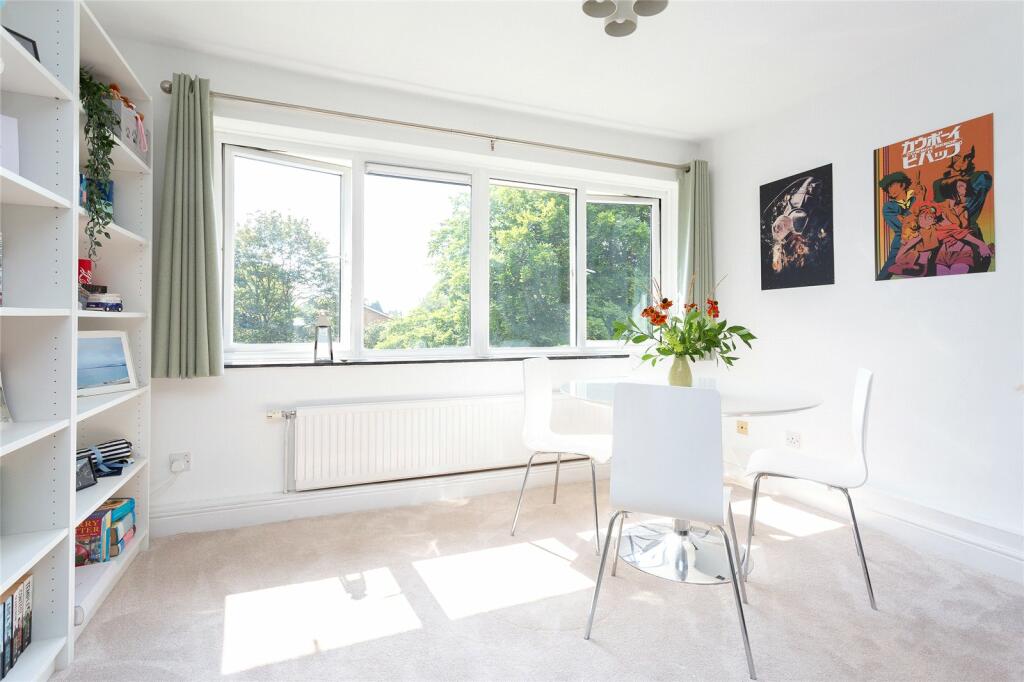Additional property image - Tudor Road, St. Albans, Hertfordshire