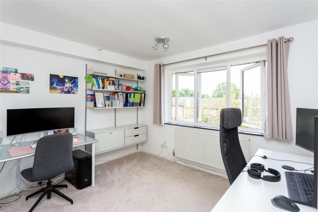 Additional property image - Tudor Road, St. Albans, Hertfordshire