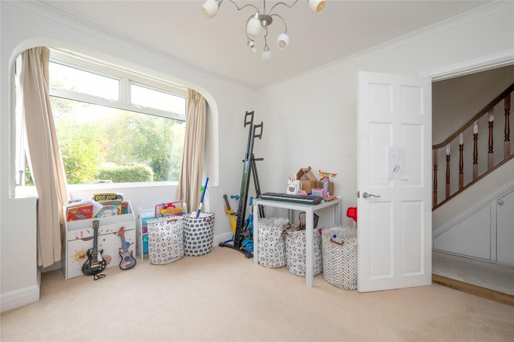 Additional property image - Gurney Court Road, St. Albans, Hertfordshire