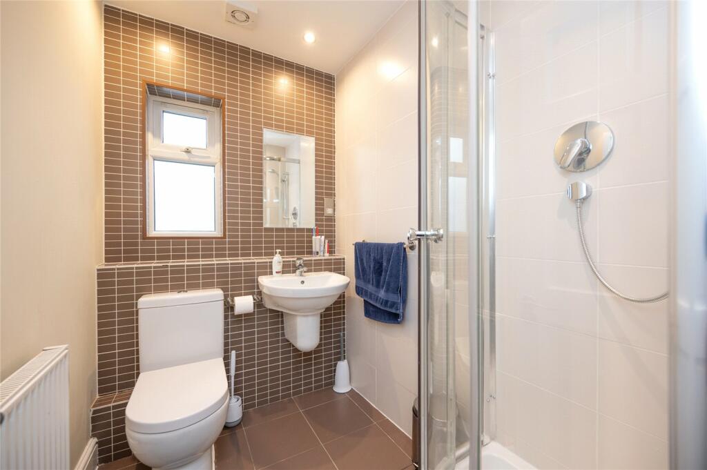 Additional property image - Gurney Court Road, St. Albans, Hertfordshire