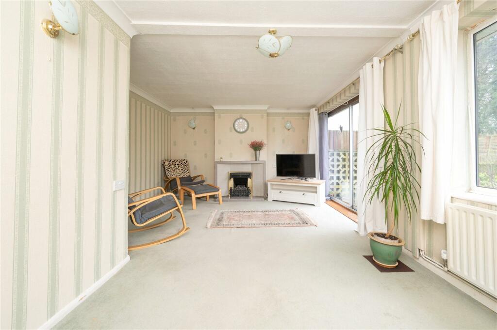Additional property image - Spooners Drive, Park Street, St. Albans, Hertfordshire