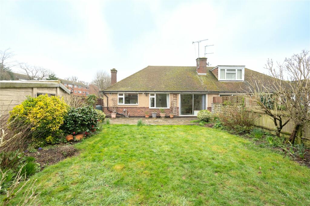 Additional property image - Spooners Drive, Park Street, St. Albans, Hertfordshire