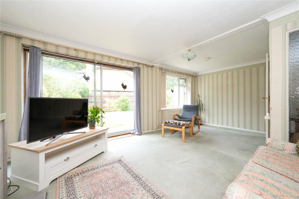 Additional property image - Spooners Drive, Park Street, St. Albans, Hertfordshire