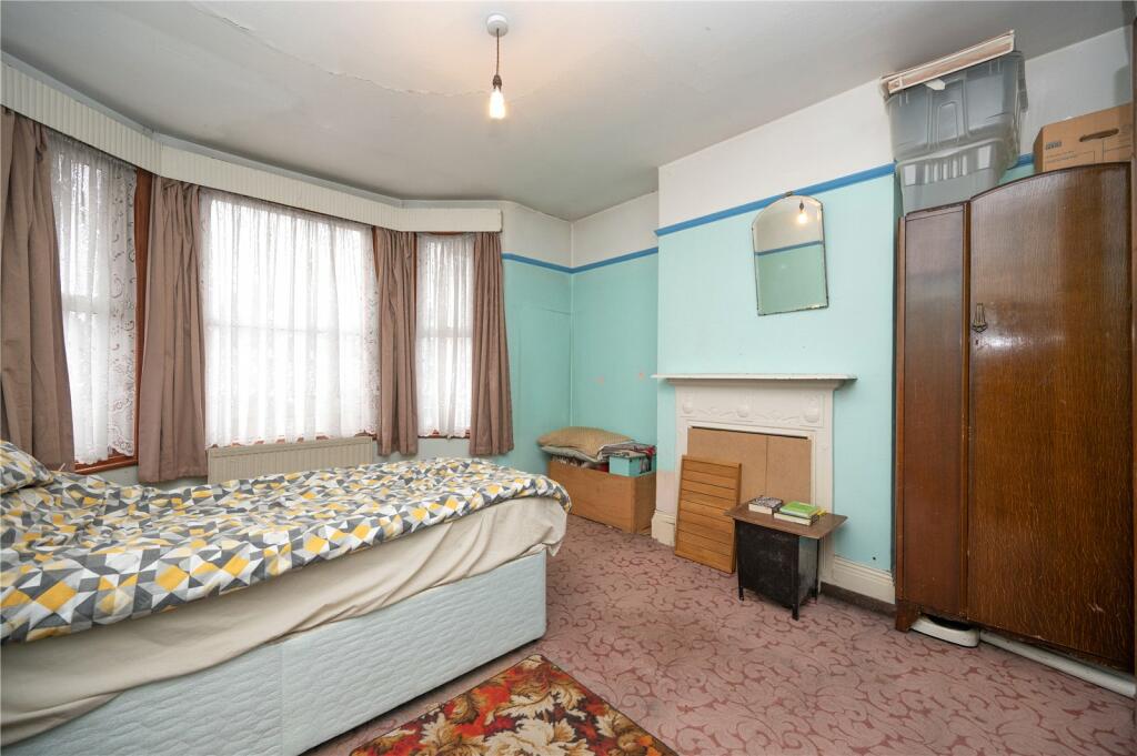 Additional property image - Brampton Road, St. Albans, Hertfordshire