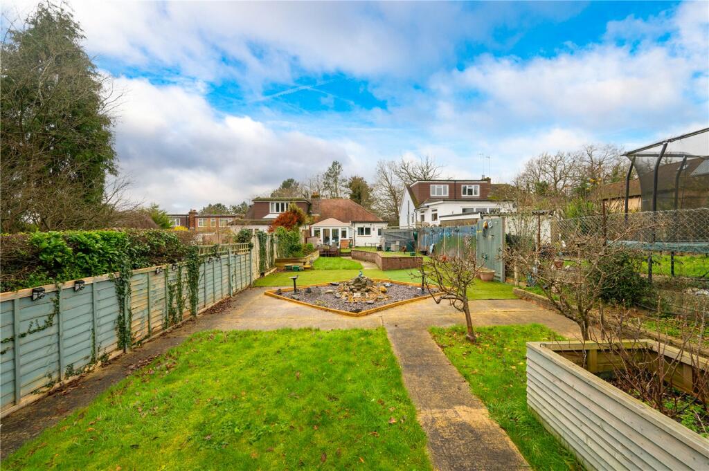 Additional property image - Green Lane, St. Albans, Hertfordshire