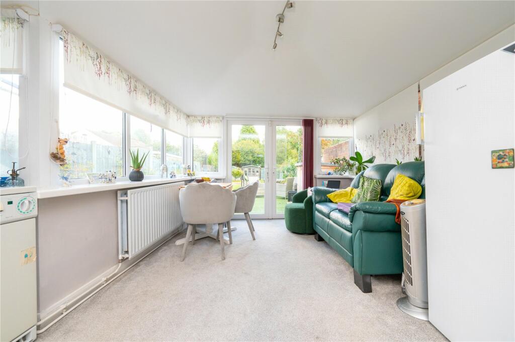 Additional property image - Green Lane, St. Albans, Hertfordshire