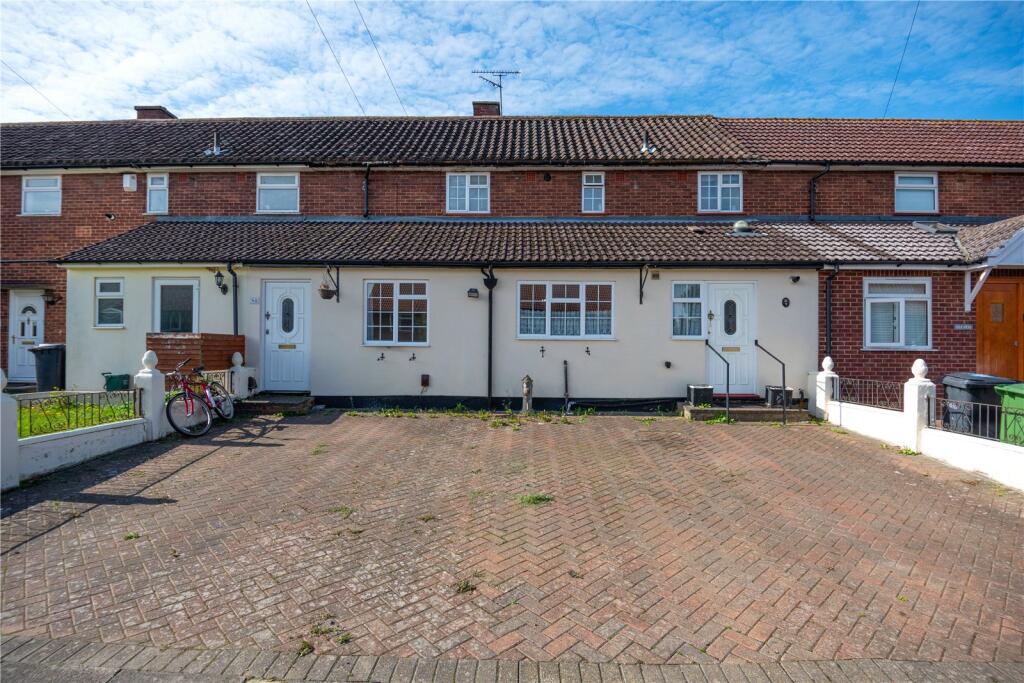 Main image of property: Wallingford Walk, St. Albans