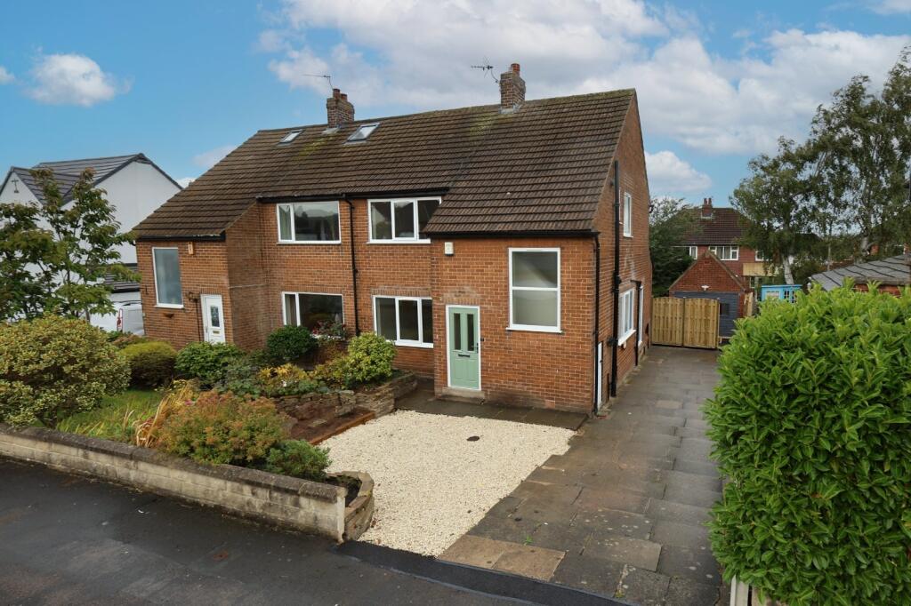 Main image of property: Kirkwood Crescent, Leeds, West Yorkshire, LS16