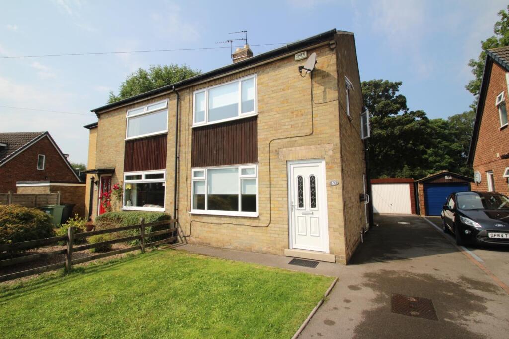 Main image of property: Newlands Avenue, Yeadon, Leeds, West Yorkshire, LS19