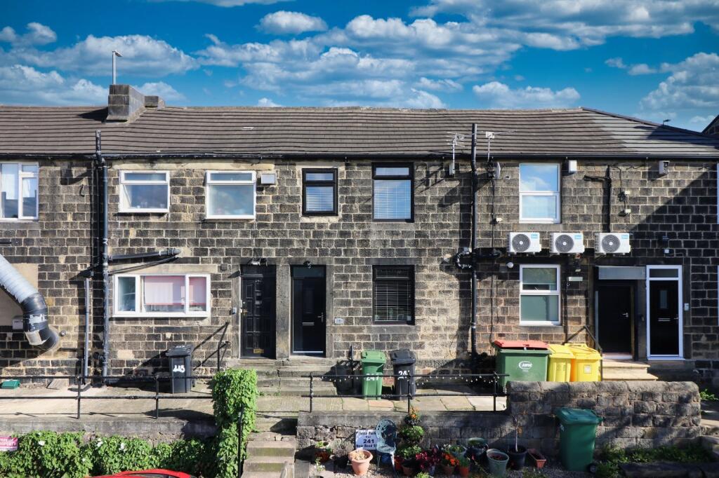 Main image of property: New Road Side, Horsforth, Leeds, West Yorkshire, LS18