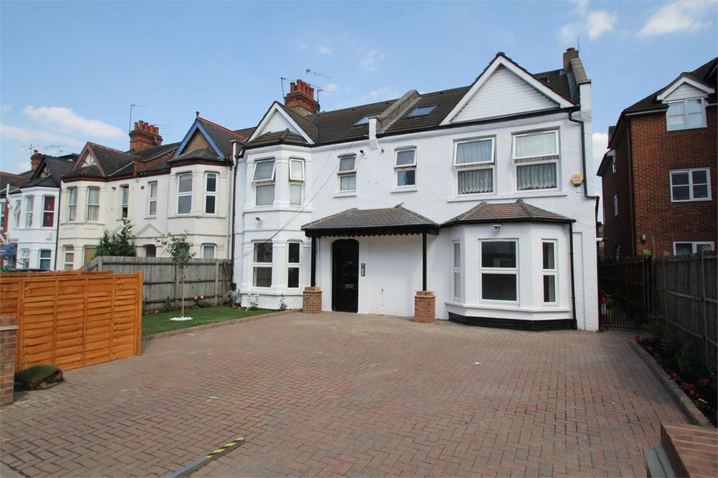 studio apartment for rent in Station Road, Harrow, Middlesex, HA1