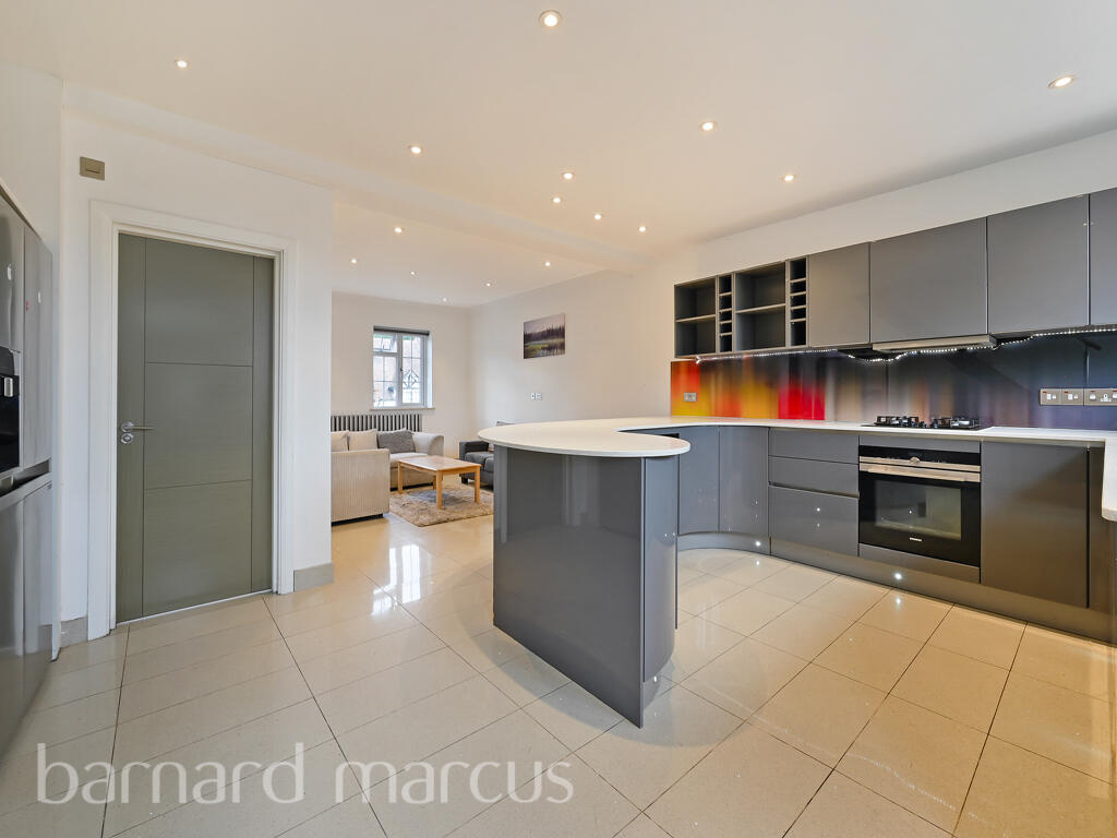 Main image of property: Vale Parade, LONDON