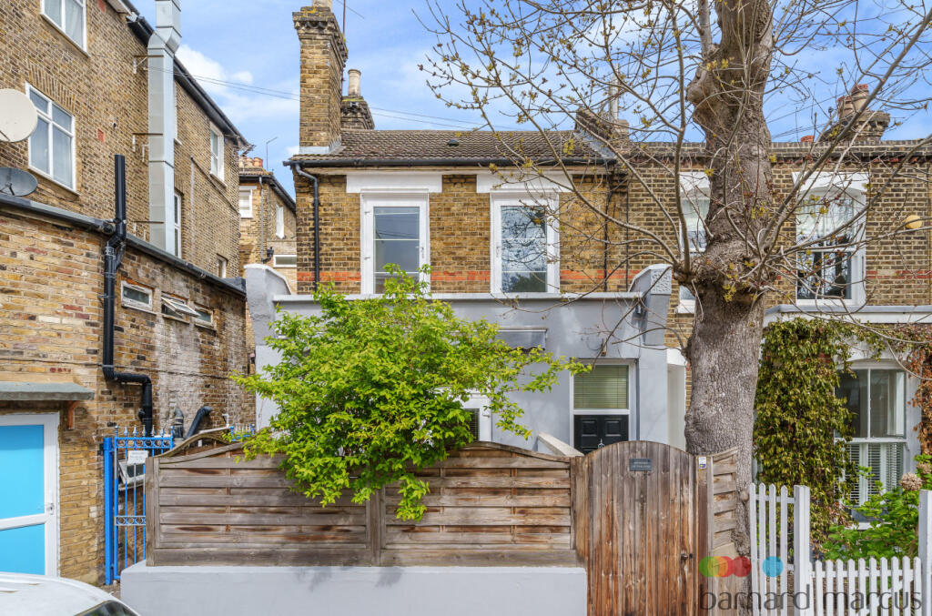 Main image of property: Falcon Grove, London