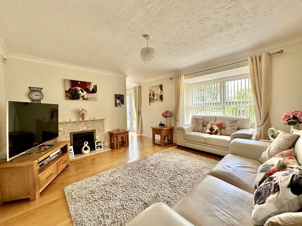 Additional property image - Lowther Close, Eastbourne, East Sussex, BN23