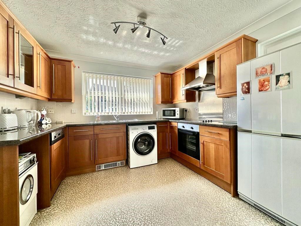 Additional property image - Lowther Close, Eastbourne, East Sussex, BN23