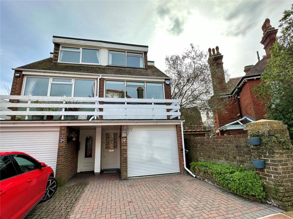 3 bedroom semi-detached house for sale in Derwent Road, Meads, Eastbourne, BN20