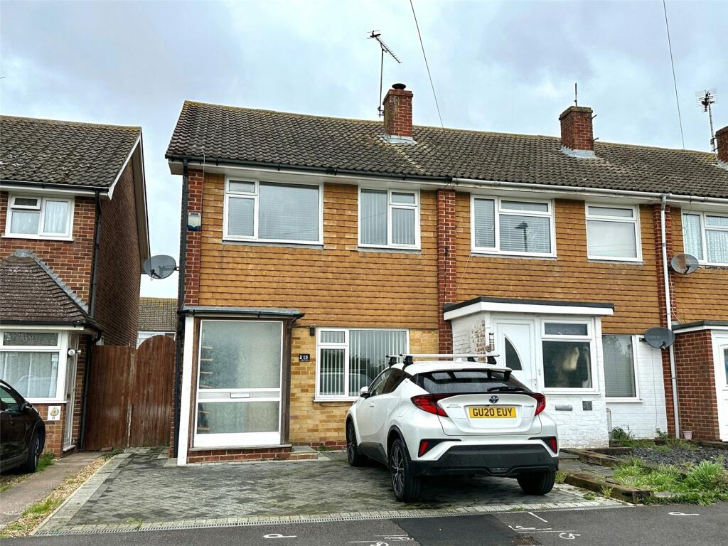 3 bedroom end of terrace house for sale in Tugwell Road, Eastbourne, East Sussex, BN22